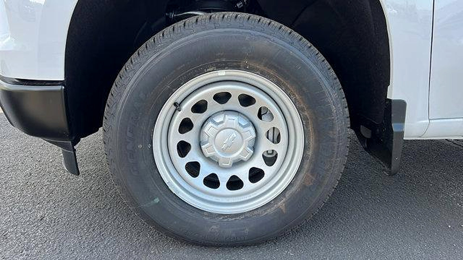 New 2026 Chevrolet Silverado 1500 W/T image 12