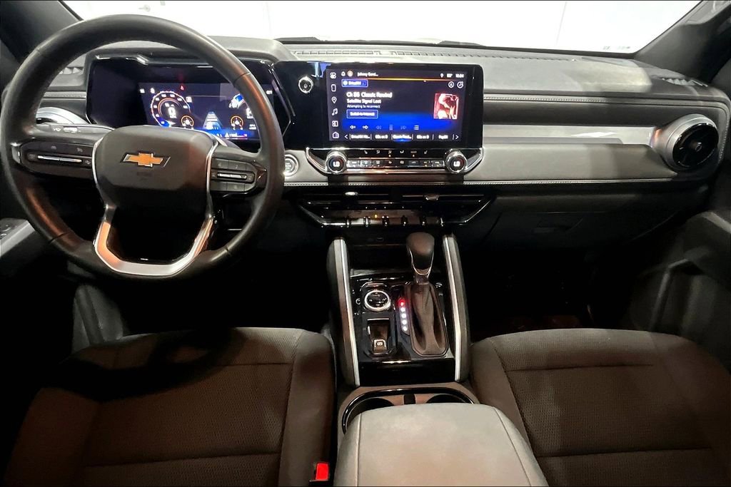 Used 2024 Chevrolet Colorado LT w/ LT Convenience Package II image 18