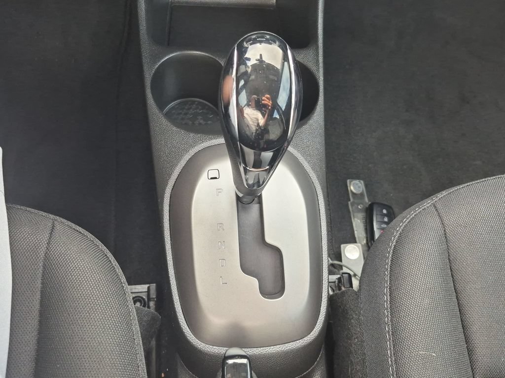 Used 2022 Chevrolet Spark LT FWD image 19