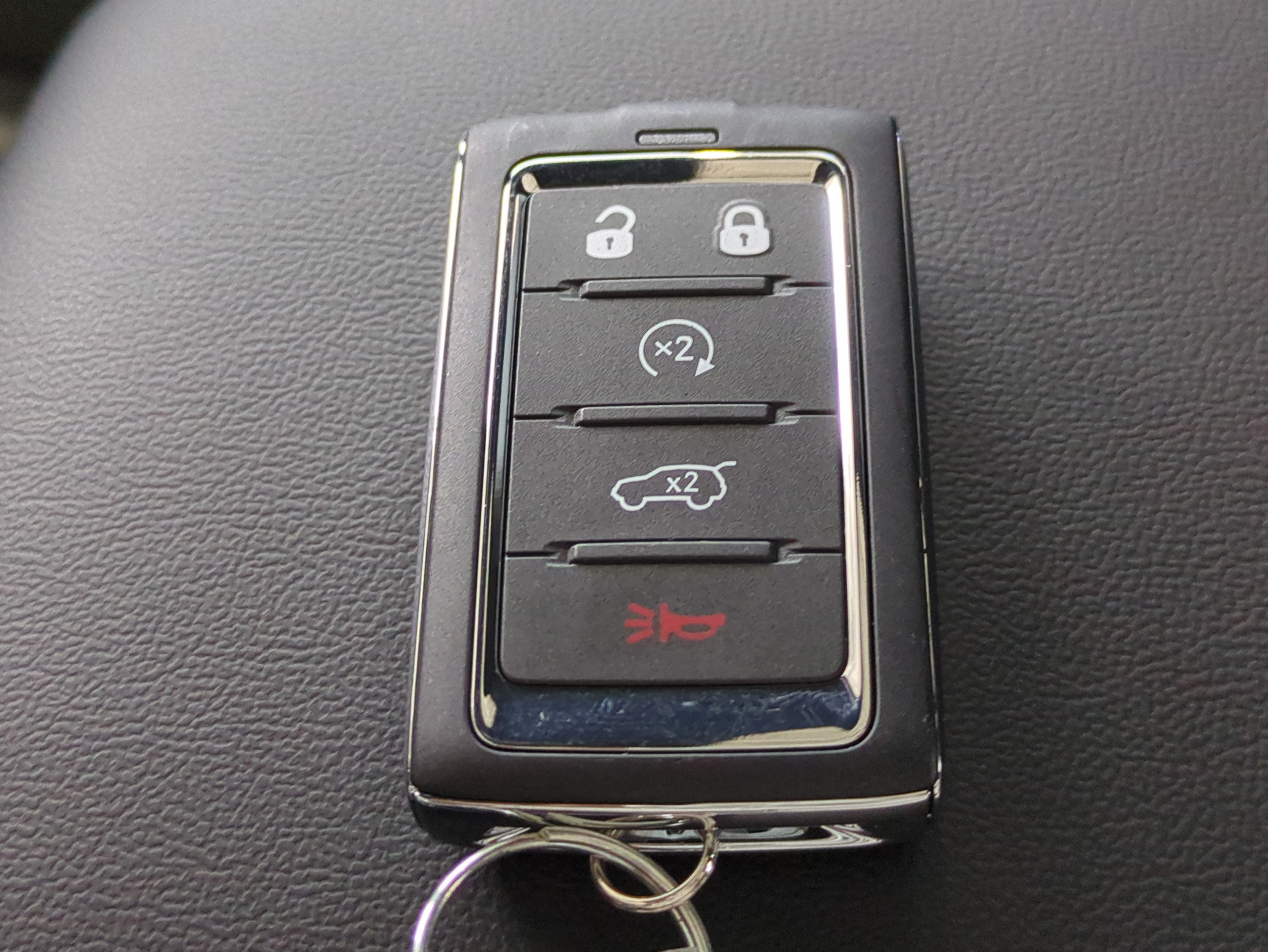 New 2025 Jeep Grand Cherokee L Altitude AWD/4WD image 32