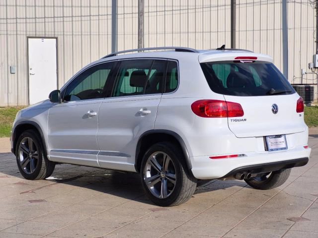 Used 2017 Volkswagen Tiguan Sport image 4