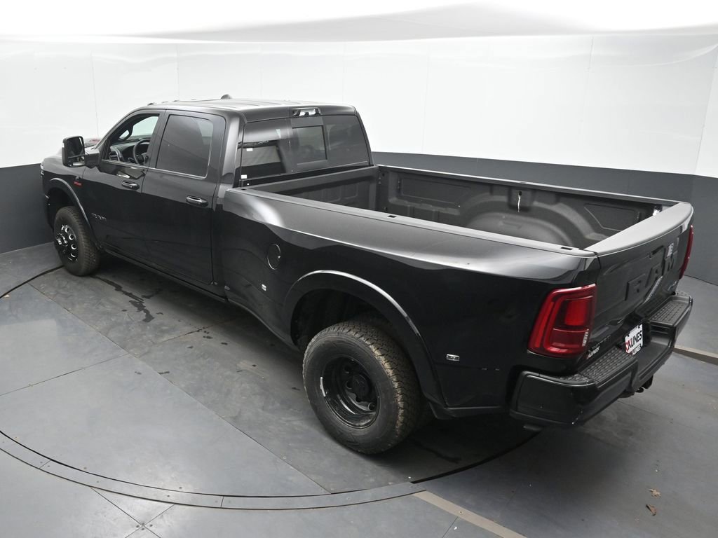 New 2026 RAM 3500 Limited AWD/4WD image 37