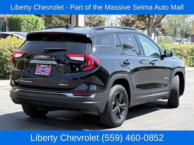Used 2024 GMC Terrain AT4 AWD/4WD image 5