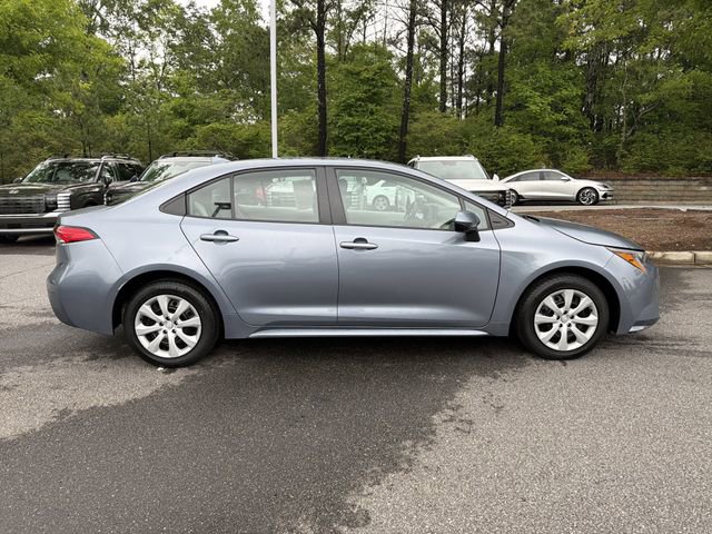 Used 2022 Toyota Corolla LE FWD image 8