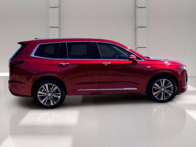 Used 2022 Cadillac XT6 Premium Luxury FWD image 6