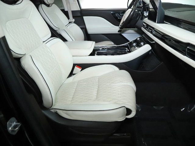 Used 2023 Lincoln Aviator Black Label image 39