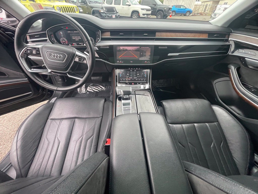 Used 2021 Audi A8 L 3.0T w/ Executive Plus Package AWD/4WD image 3