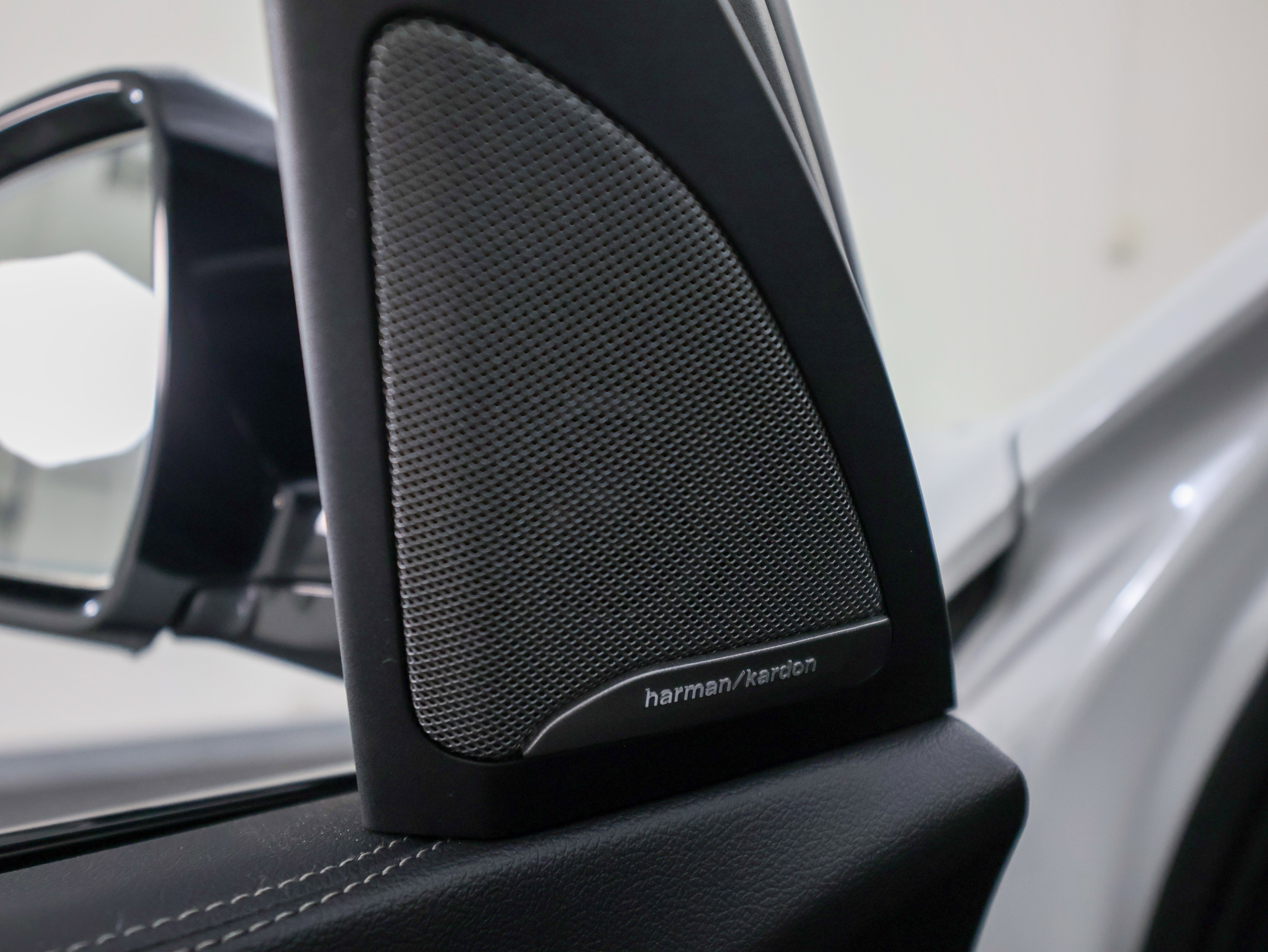 Used 2021 BMW X7 M50i image 28