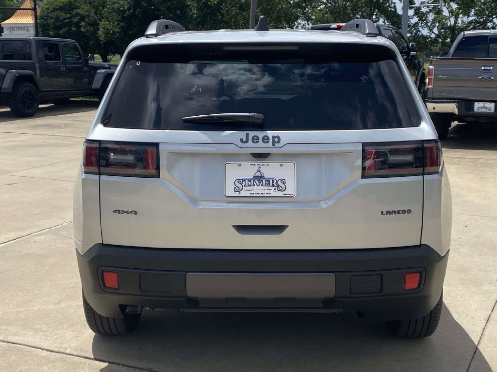 New 2026 Jeep Cherokee Laredo AWD/4WD image 35