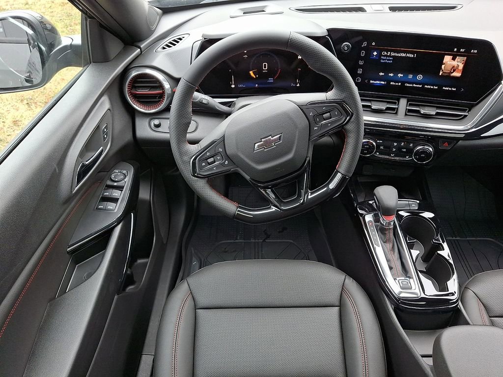 New 2026 Chevrolet Trax RS w/ Sunroof Package image 7