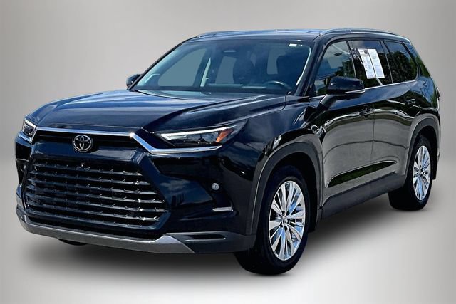 Used 2024 Toyota Grand Highlander AWD image 2
