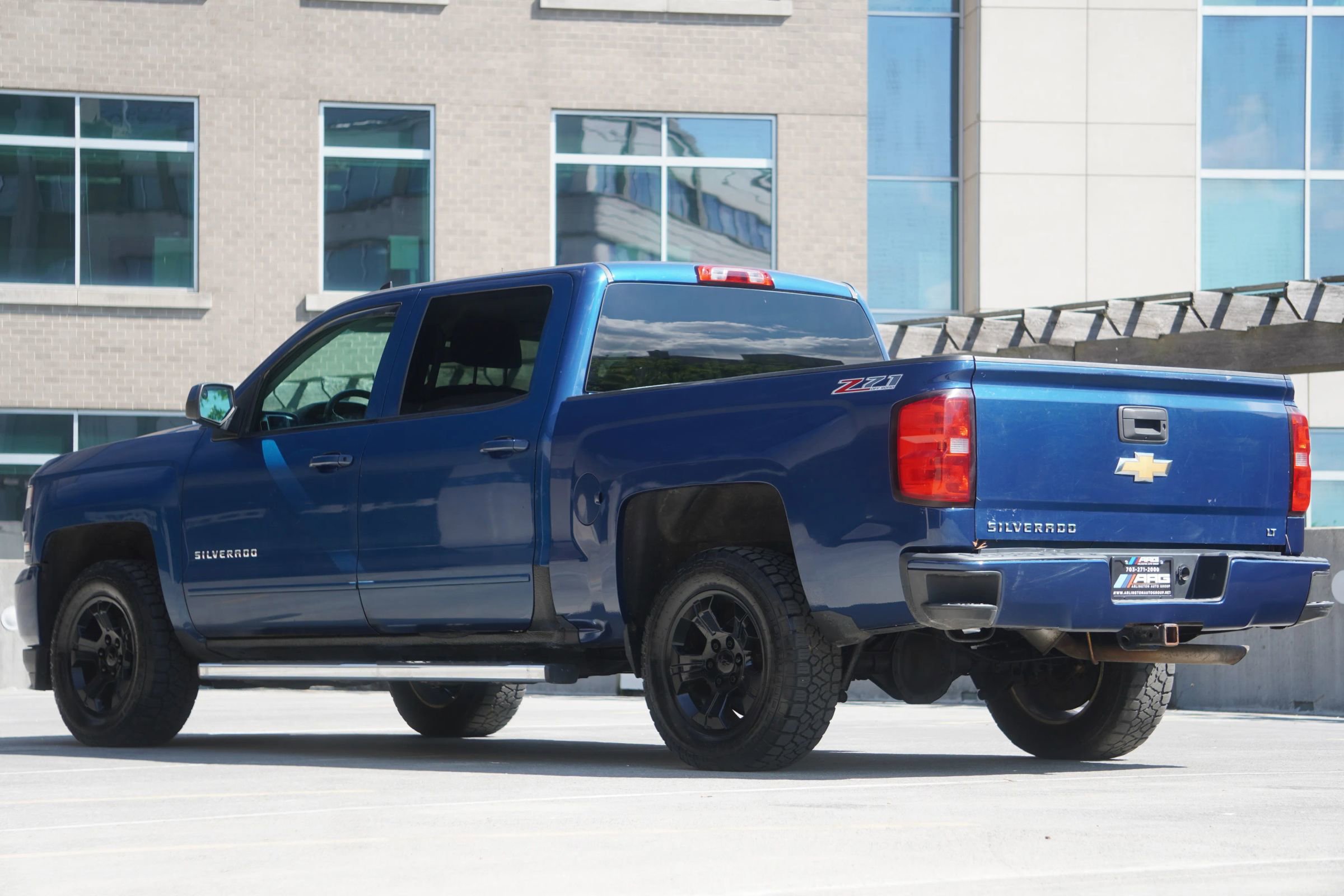 Used 2016 Chevrolet Silverado 1500 LT w/ All Star Edition AWD/4WD image 9