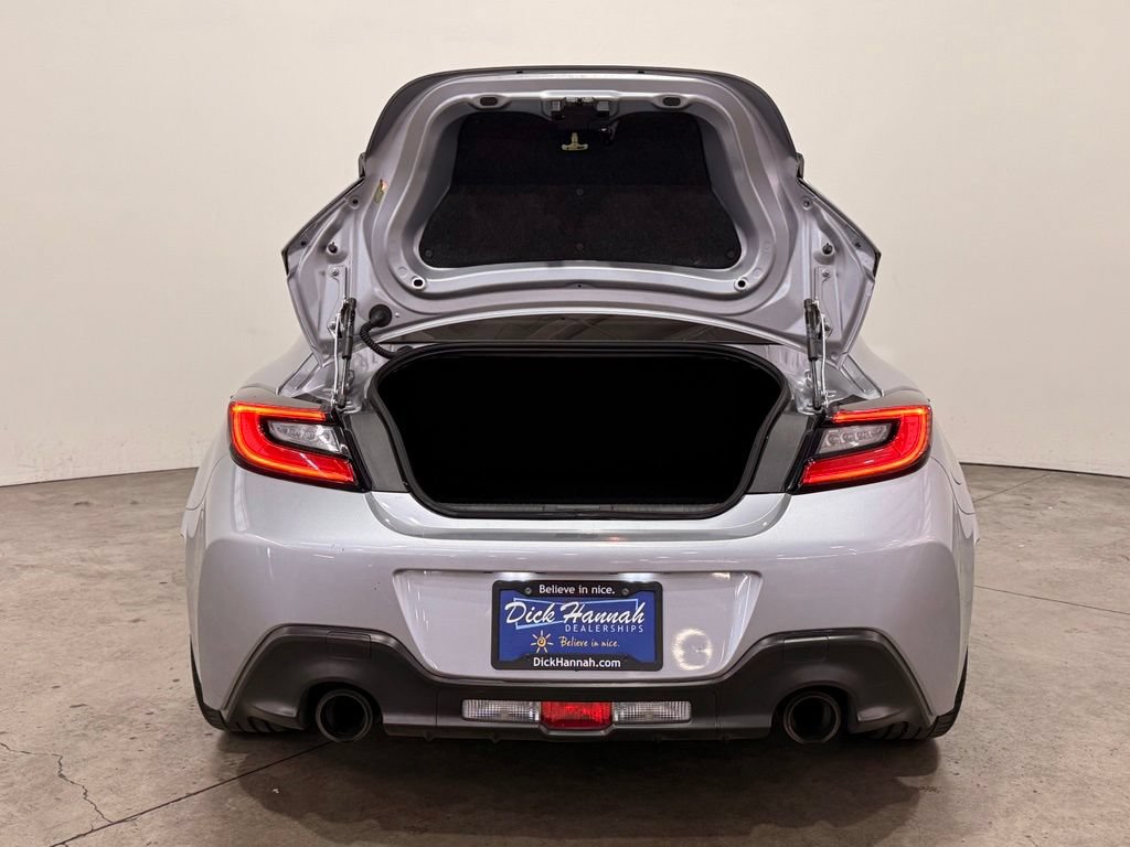 Used 2023 Toyota GR86 Premium RWD image 12