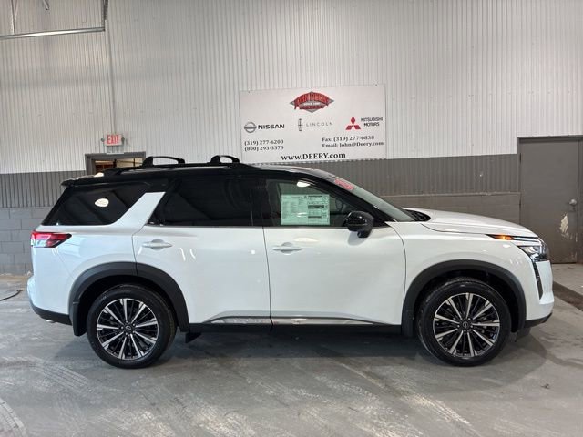 New 2026 Nissan Pathfinder Platinum image 2
