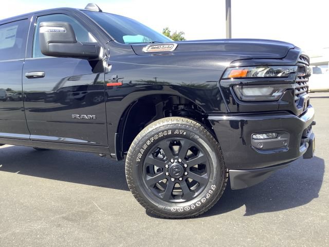 New 2026 RAM 2500 Big Horn AWD/4WD image 3