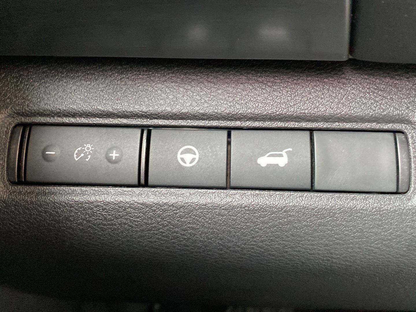 Certified 2023 Nissan Pathfinder SL w/ SL Premium Package AWD/4WD image 43
