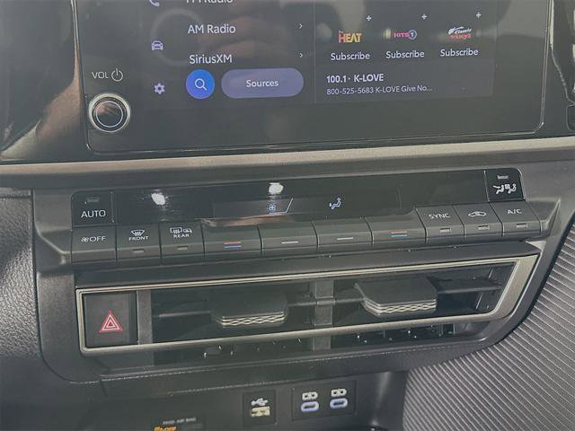 Certified 2025 Toyota Camry SE image 19