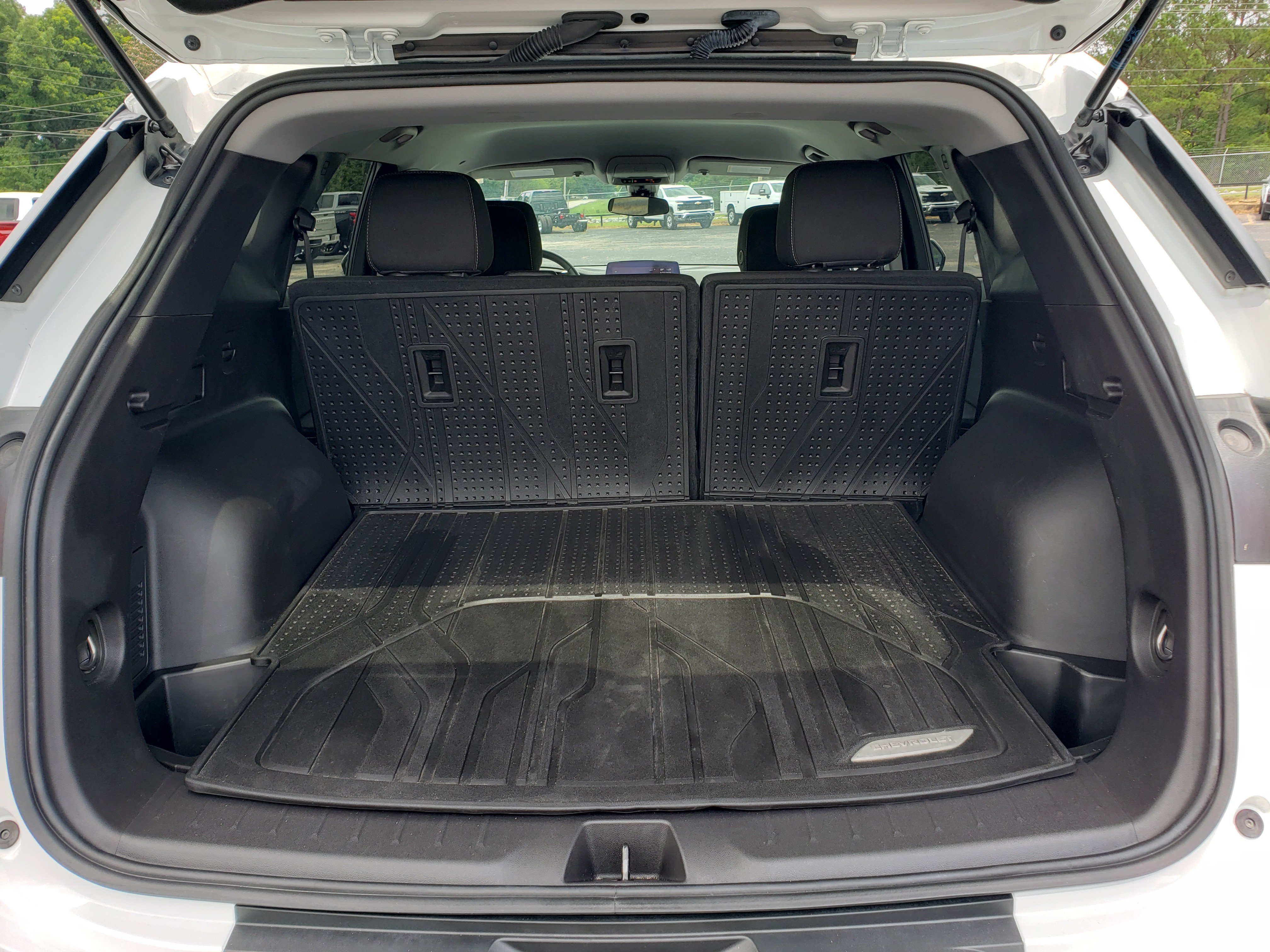 Used 2024 Chevrolet Blazer LT w/ LPO, Floor Liner Package FWD image 10