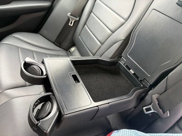 Used 2018 Mercedes-Benz C 300 4MATIC Sedan image 35