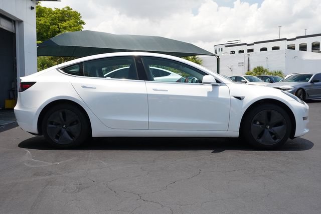 Used 2019 Tesla Model 3 RWD image 17