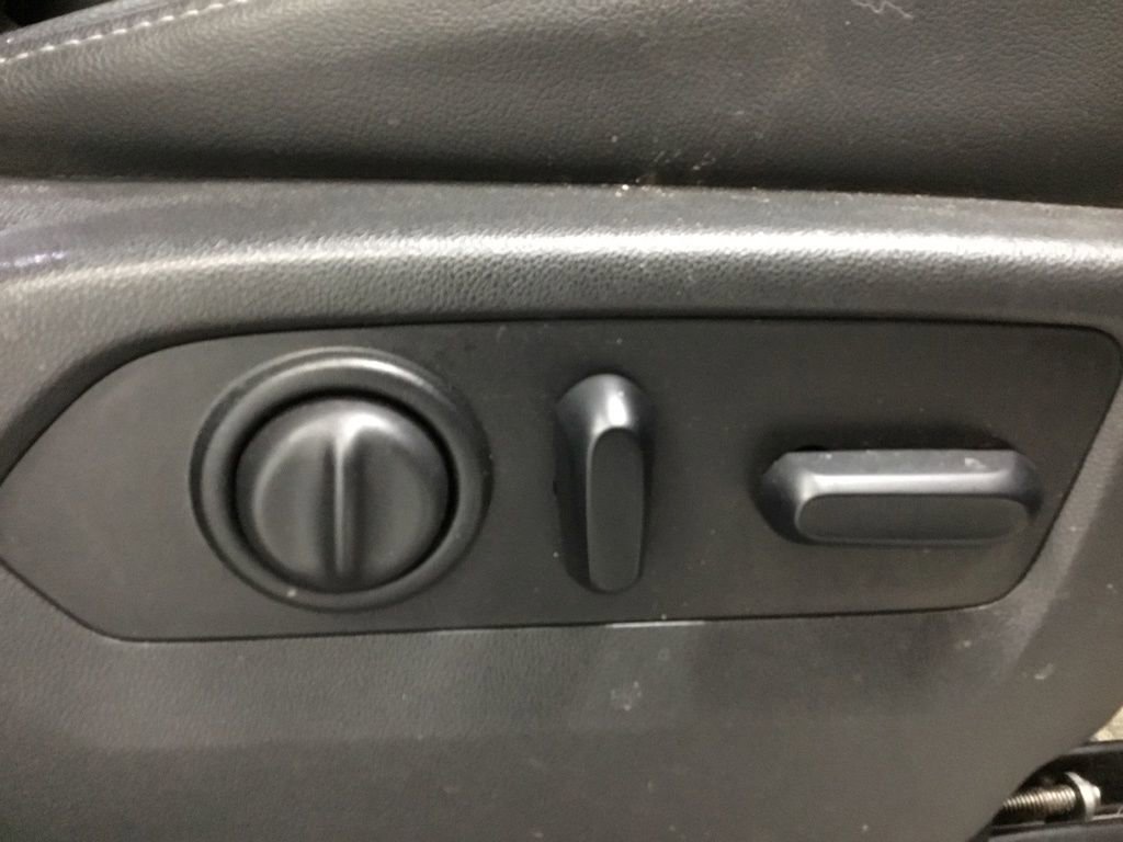 Used 2020 GMC Sierra 1500 SLT w/ SLT Premium Plus Package image 24