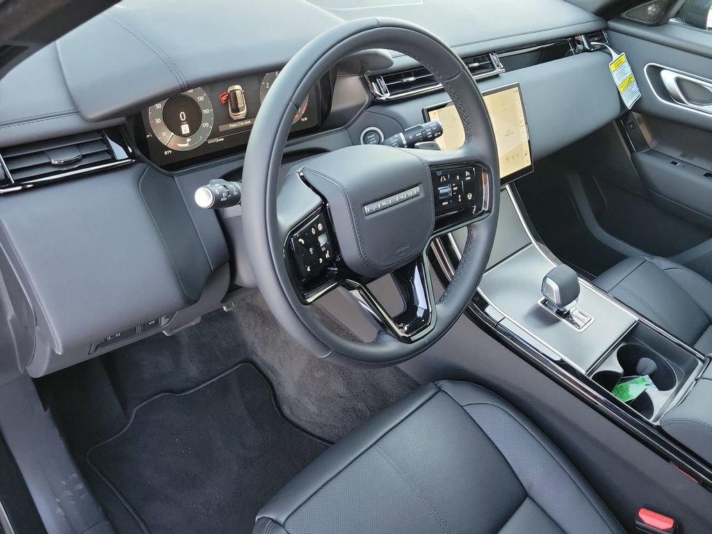 New 2026 Land Rover Range Rover Velar Dynamic SE AWD/4WD image 25