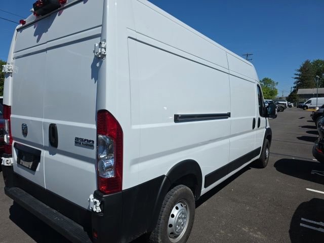 Used 2025 RAM ProMaster 2500 w/ Convenience Group FWD image 5