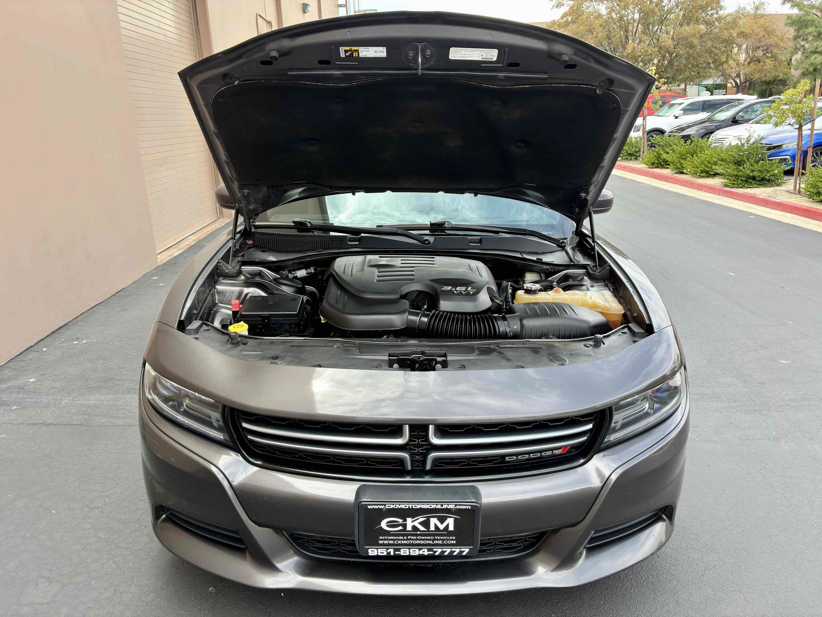 Used 2015 Dodge Charger SE RWD image 54
