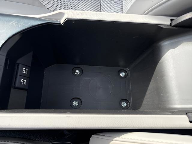 Used 2019 Toyota Camry XSE w/ Driver Assist Package FWD image 25