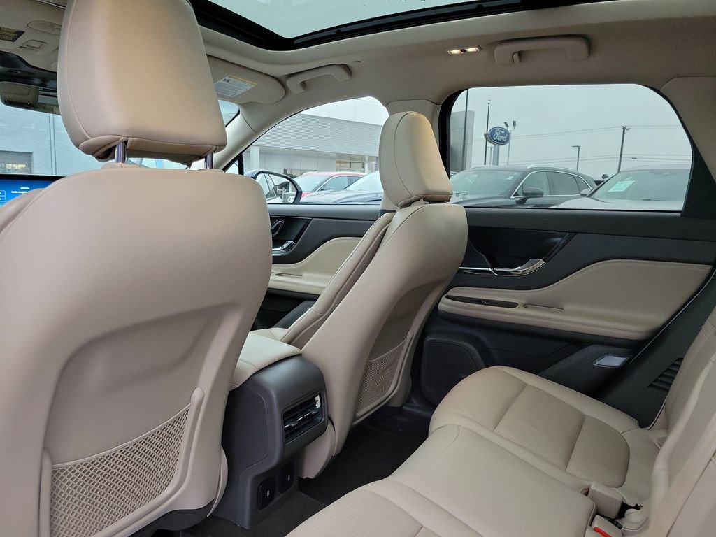 Certified 2024 Lincoln Corsair Grand Touring w/ Equipment Group 301A image 15