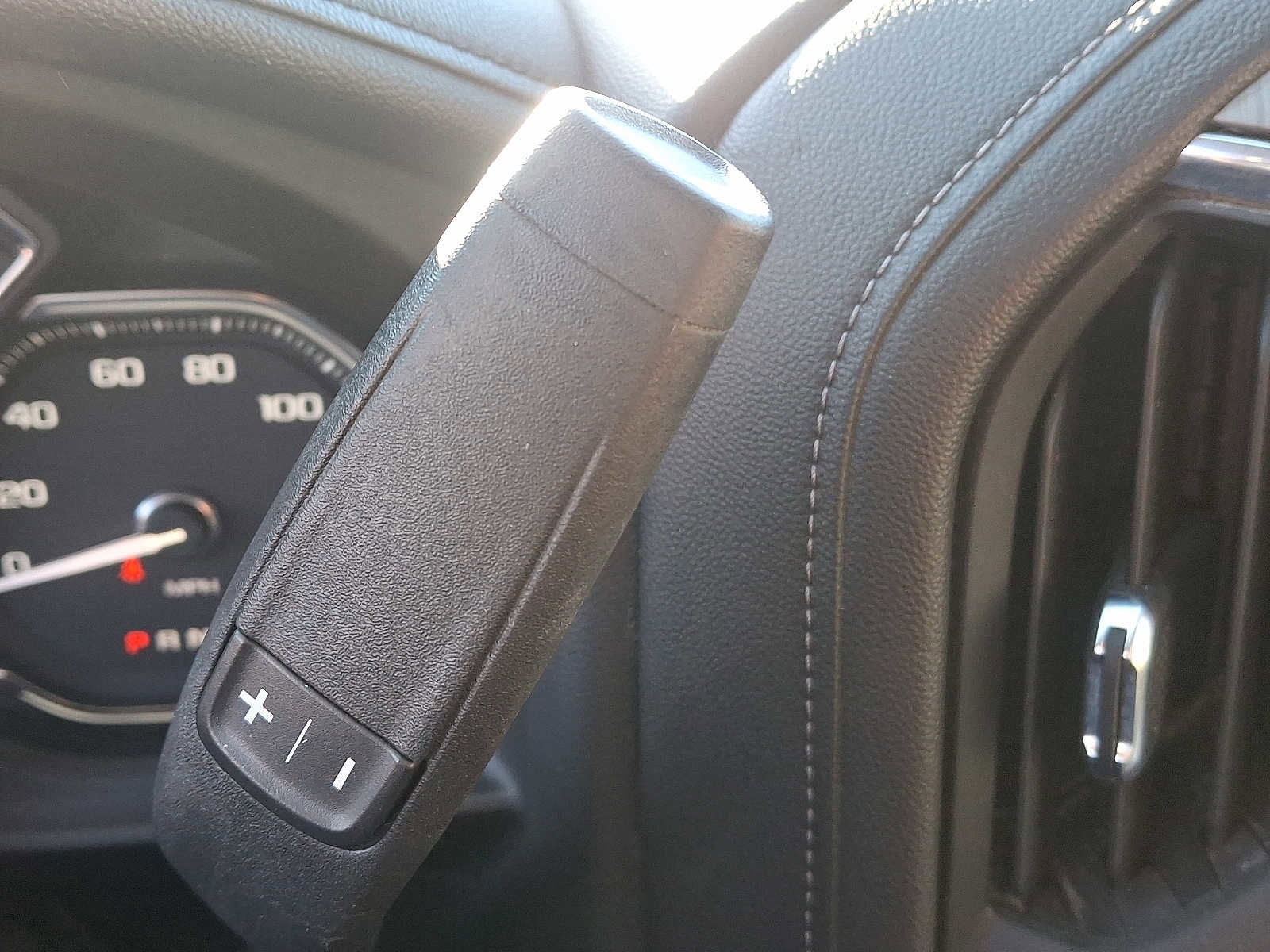 Used 2022 GMC Sierra 2500 Denali w/ Denali Ultimate Package image 17