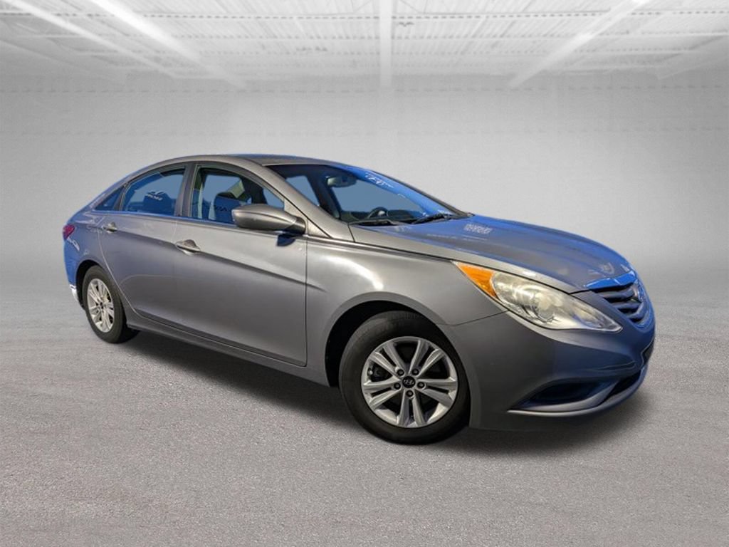 Used 2013 Hyundai Sonata GLS FWD image 3