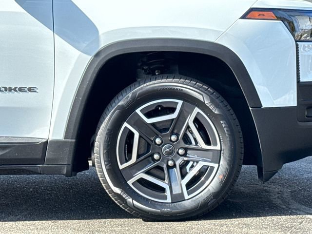New 2026 Jeep Cherokee Laredo AWD/4WD image 7