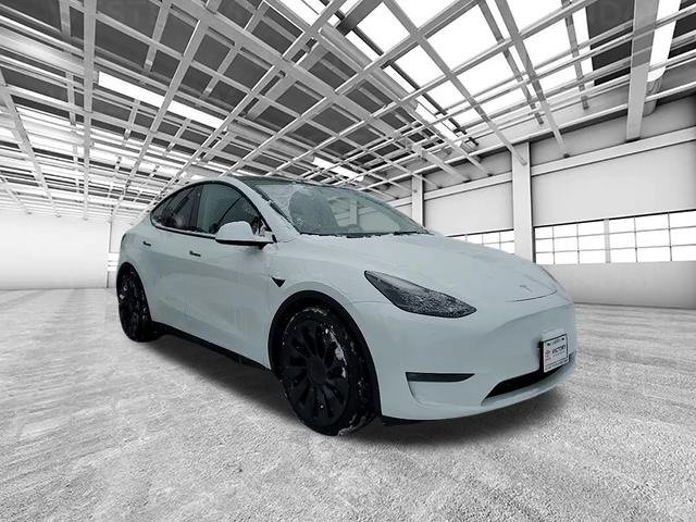 Used 2023 Tesla Model Y Performance image 1
