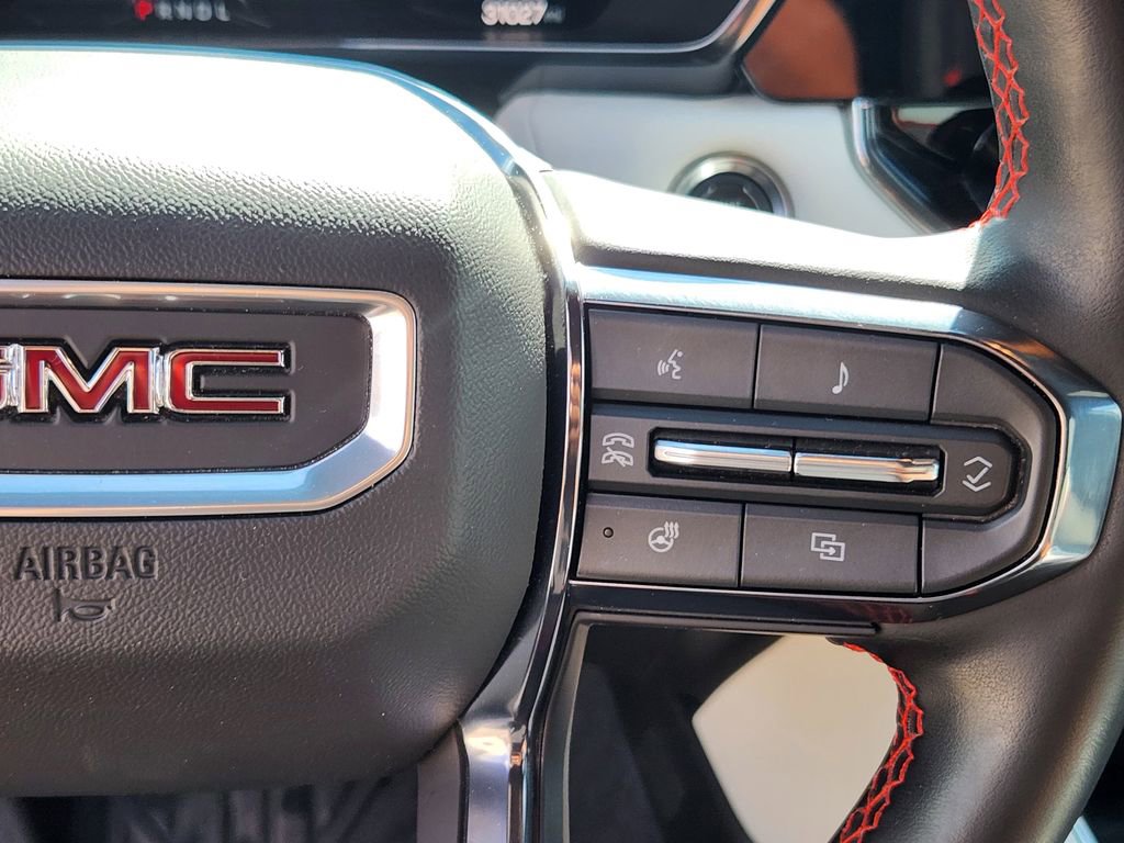 Used 2023 GMC Canyon AT4X image 18