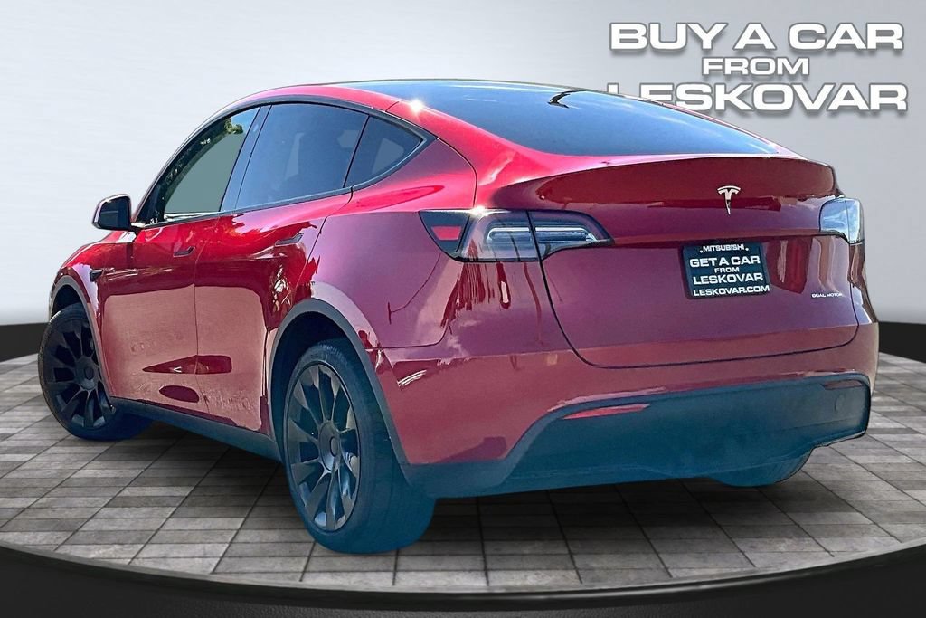 Used 2023 Tesla Model Y Long Range AWD/4WD image 2