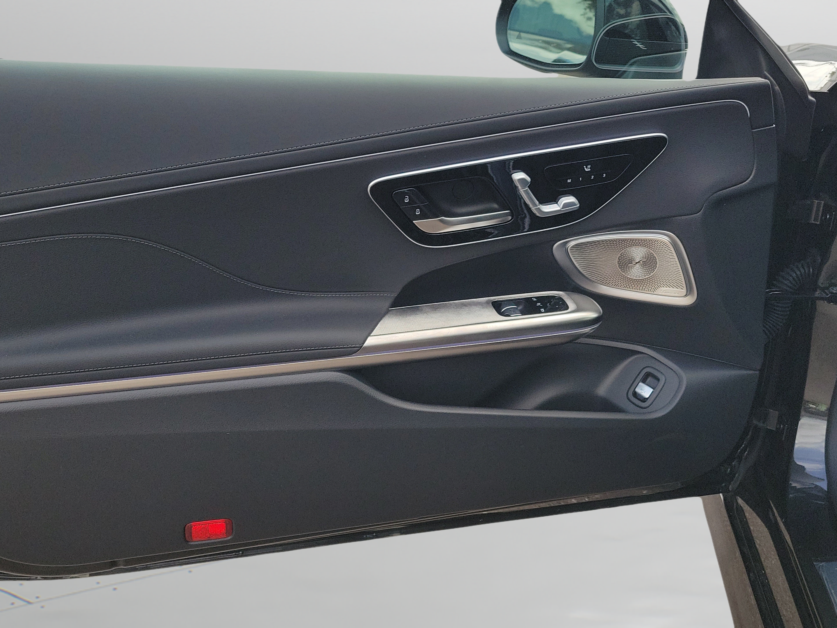New 2026 Mercedes-Benz CLE 300 4MATIC Coupe image 6