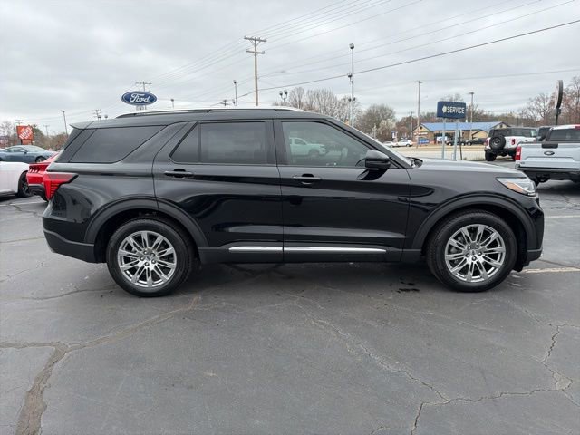 New 2026 Ford Explorer Platinum image 8