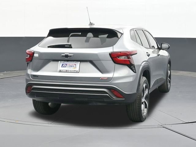 Used 2024 Chevrolet Trax RS w/ Driver Confidence Package image 12