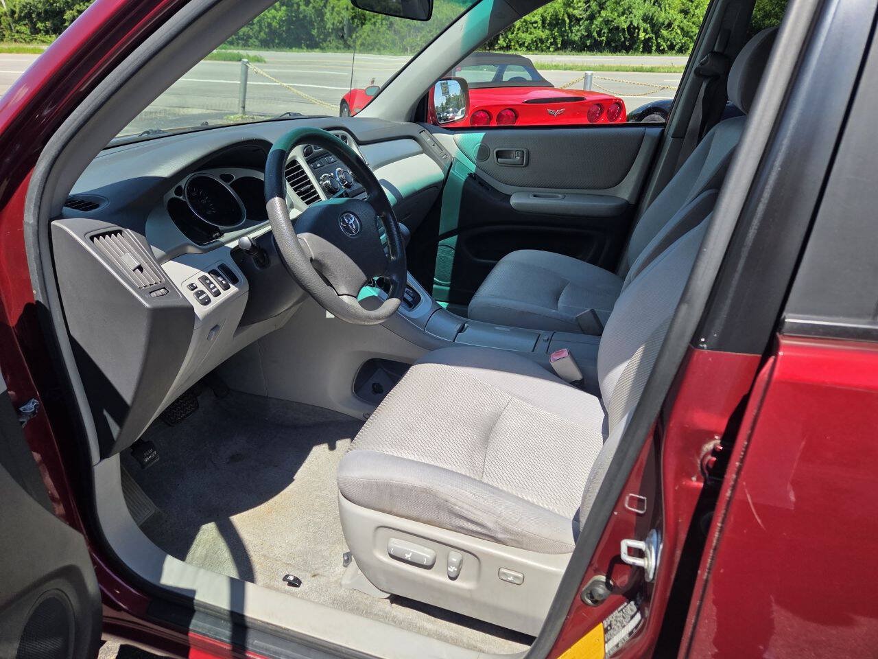 Used 2007 Toyota Highlander 2WD w/ Extra Value Pkg #2 image 14