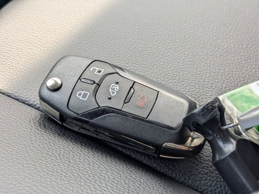 New 2025 Ford Transit 150 Low Roof image 27