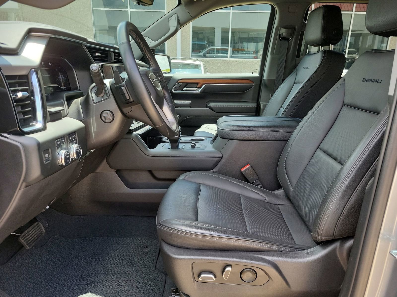 Certified 2023 GMC Sierra 1500 Denali w/ Technology Package AWD/4WD image 18
