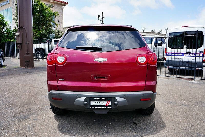 Used 2011 Chevrolet Traverse LT w/ Personal Connectivity Package AWD/4WD image 9
