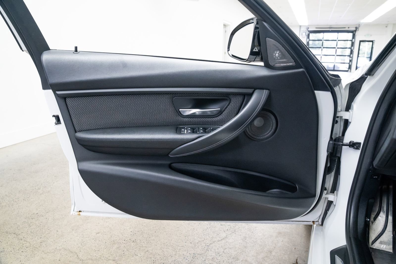 Used 2018 BMW M3 image 18