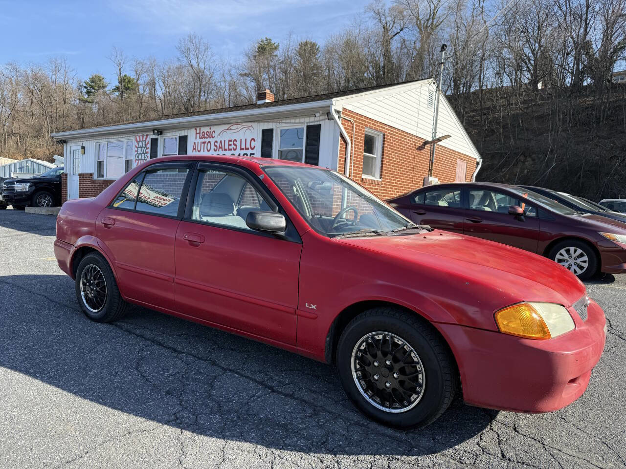 Used 1999 MAZDA Protege DX image 1