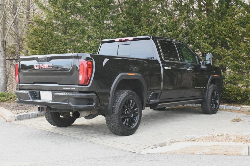 Used 2023 GMC Sierra 2500 Denali w/ Denali Black Diamond Edition image 7