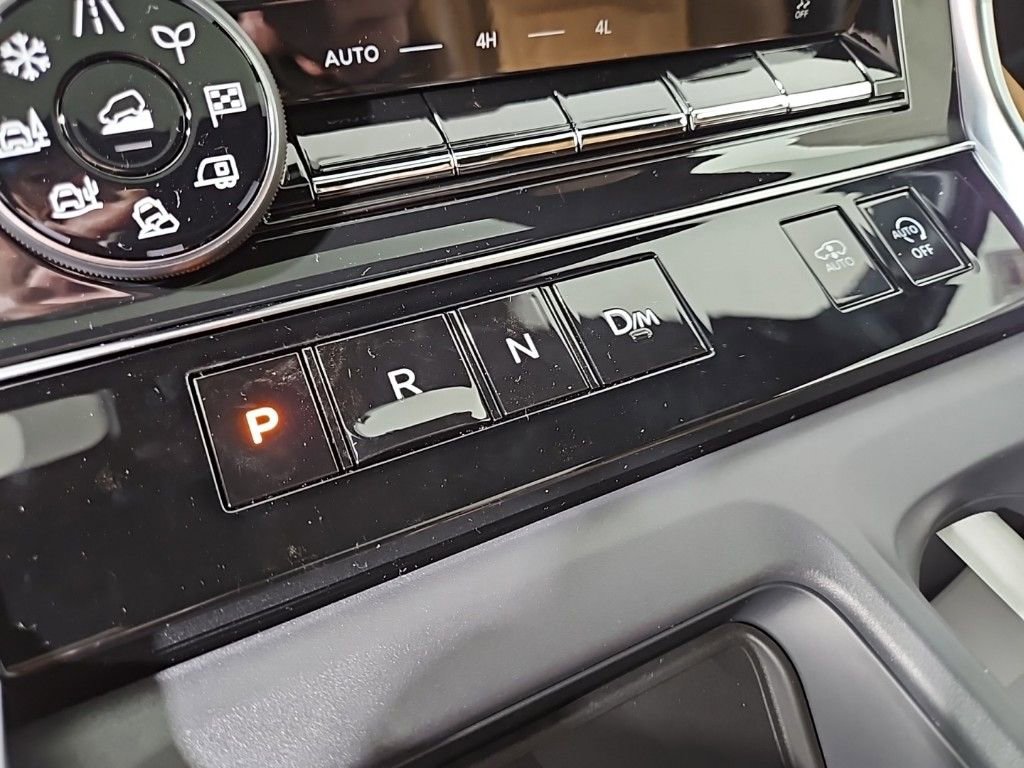 New 2025 Nissan Armada Platinum Reserve w/ Convenience Package image 25