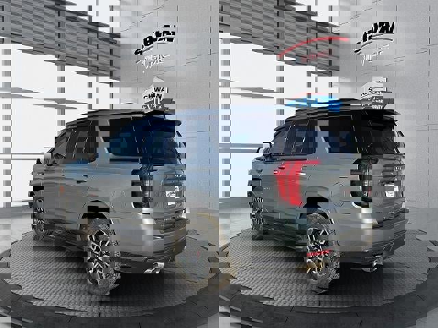 Used 2024 GMC Yukon AT4 w/ Technology Package image 5