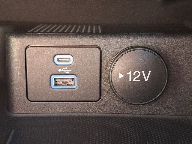Certified 2022 Ford Escape SEL w/ SEL Stealth AWD Package image 24