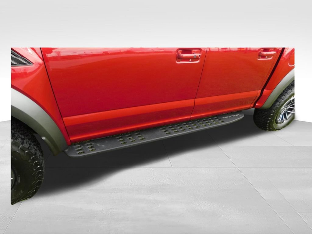 Used 2019 Ford F150 Raptor w/ Equipment Group 802A Luxury AWD/4WD image 19